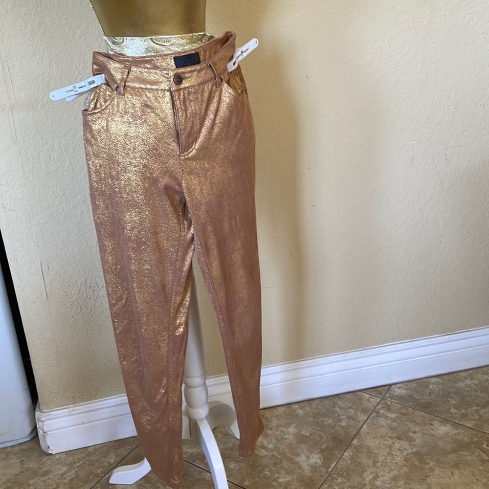 Pants bright